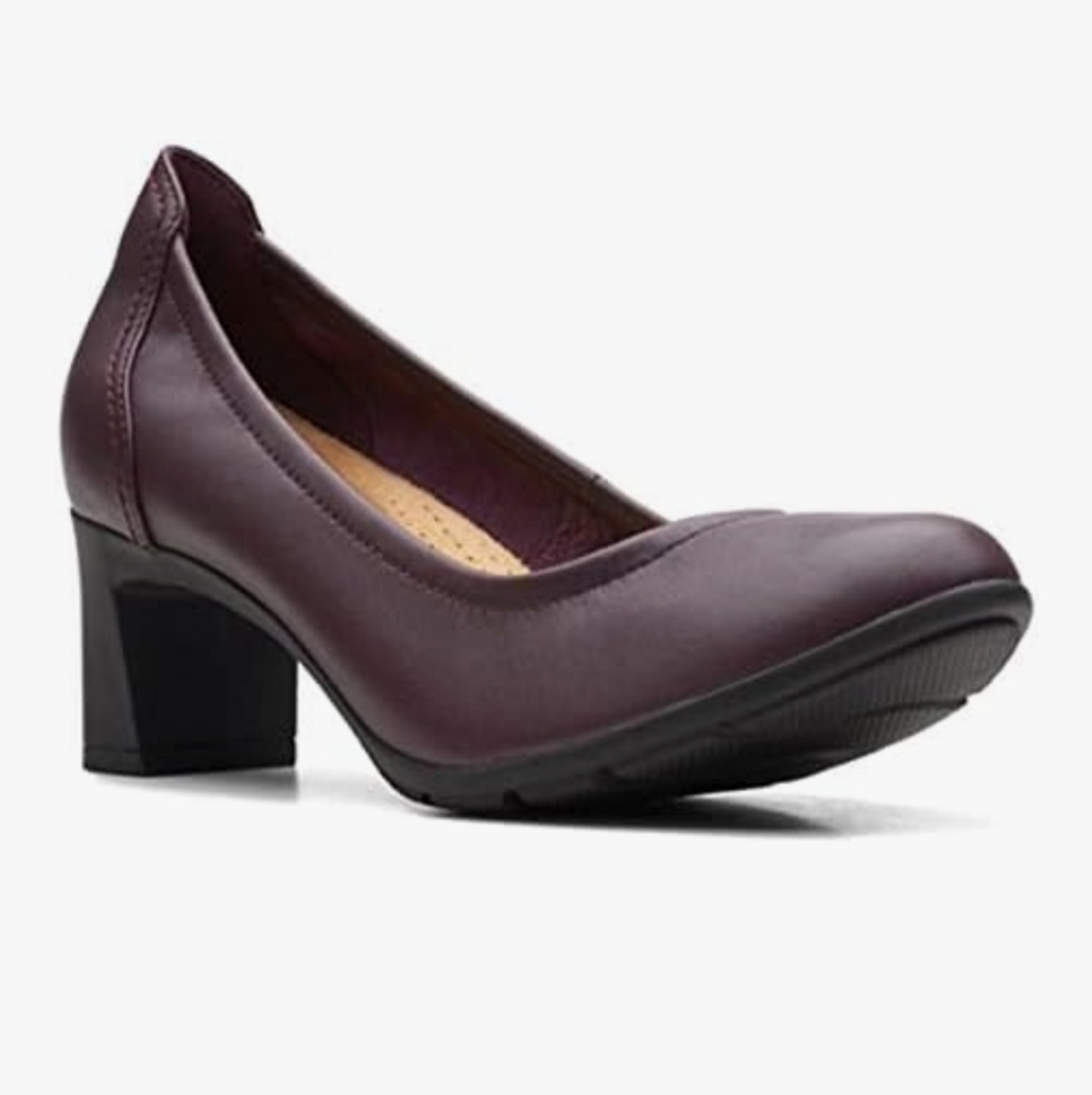 Clarks Women's Neiley Pearl Burgundy Leather Block Heels 6